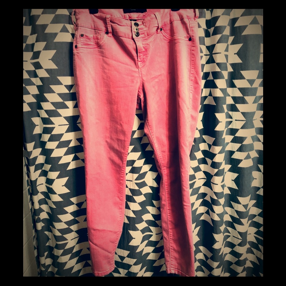 Torrid Hot Pink Skinnies Size 16R